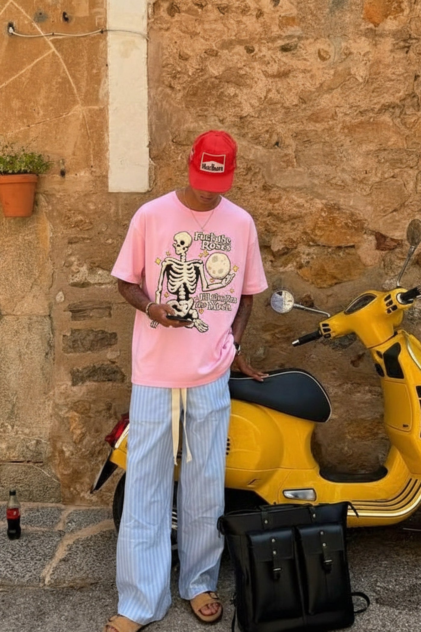 FFS cropped 2:3 | original_media:gid://shopify/MediaImage/30933884895335 | position:5 | Forfksake Giving You Moon Tee - Pink