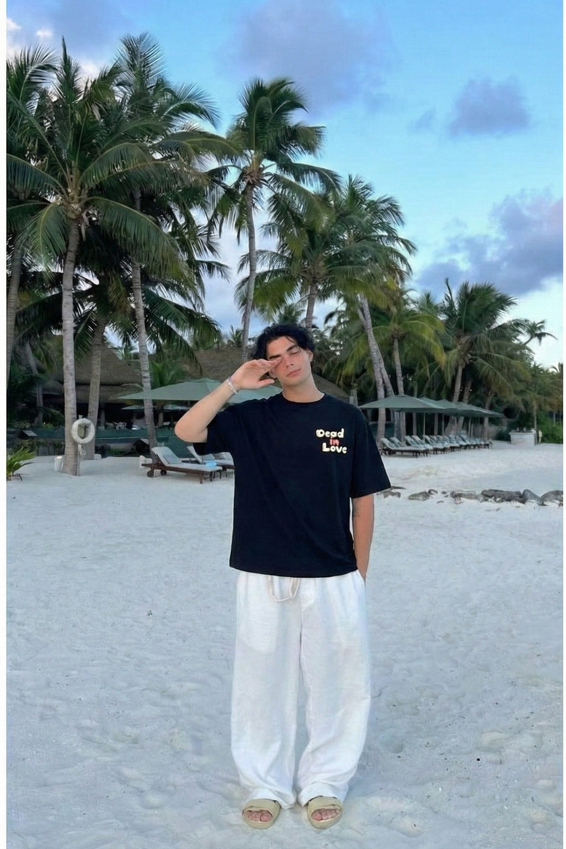 FFS cropped 2:3 | original_media:gid://shopify/MediaImage/30934021767271 | position:6 | Forfksake Love Club Tee - Black