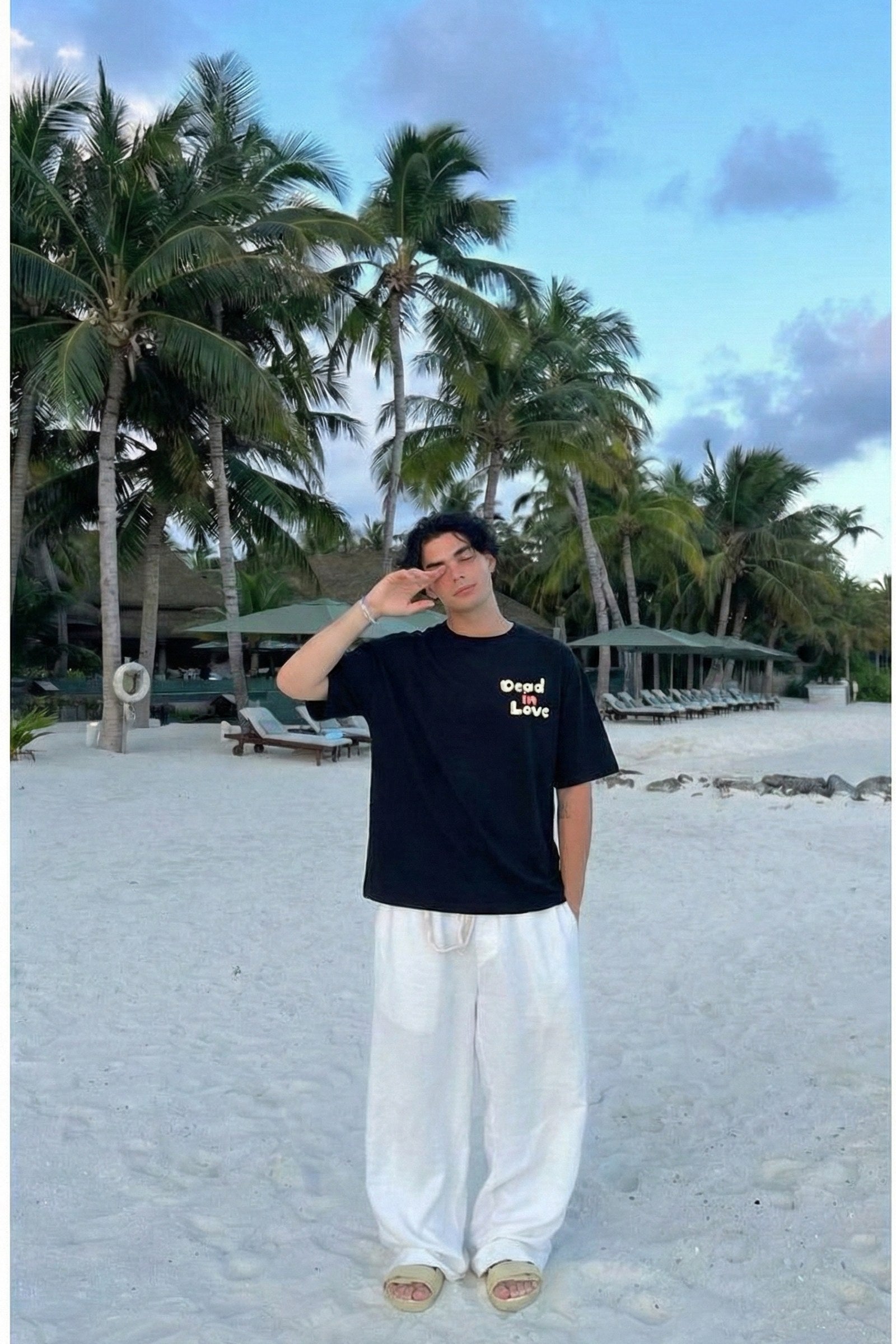 FFS cropped 2:3 | original_media:gid://shopify/MediaImage/30934021767271 | position:6 | Forfksake Love Club Tee - Black