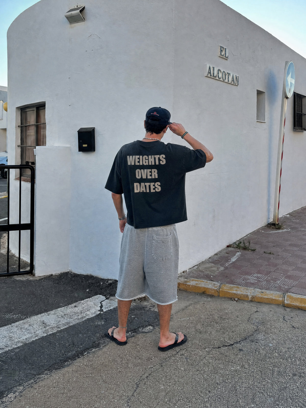 Forfksake Weights Over Dates T-Shirt Black